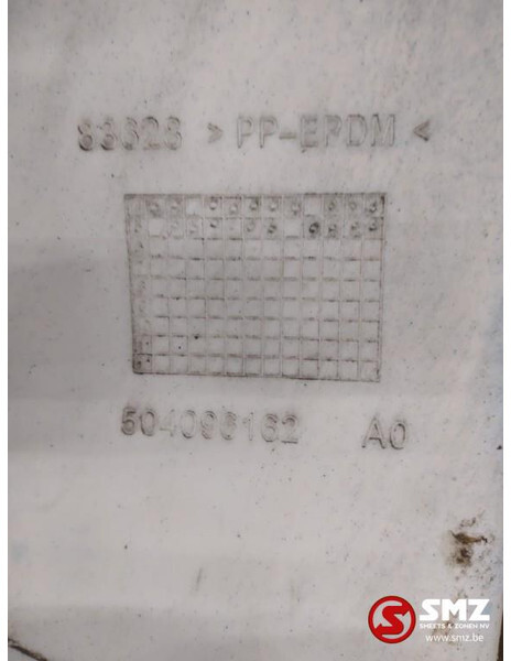 Iveco Occ windgeleider rechts Iveco Stralis - Kabina i enterijer za Kamion: slika 3 Iveco Occ windgeleider rechts Iveco Stralis - Kabina i enterijer za Kamion: slika 3