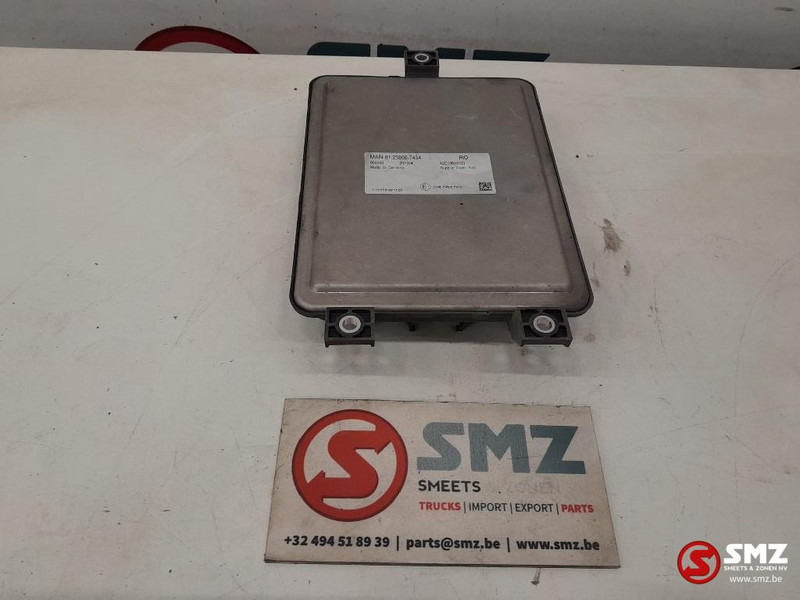 MAN Occ ECU RIO besturingseenheid MAN - Upravljačka jedinica za Kamion: slika 5 MAN Occ ECU RIO besturingseenheid MAN - Upravljačka jedinica za Kamion: slika 5