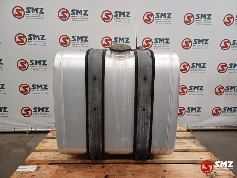 MAN Occ brandstoftank met steunen 250 L MAN - Rezervoar za gorivo za Kamion: slika 1 MAN Occ brandstoftank met steunen 250 L MAN - Rezervoar za gorivo za Kamion: slika 1