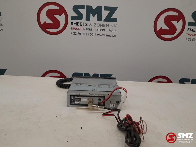 MAN Occ radio CB Stabo XM3044 MAN TGA - Električni sistem za Kamion: slika 2 MAN Occ radio CB Stabo XM3044 MAN TGA - Električni sistem za Kamion: slika 2
