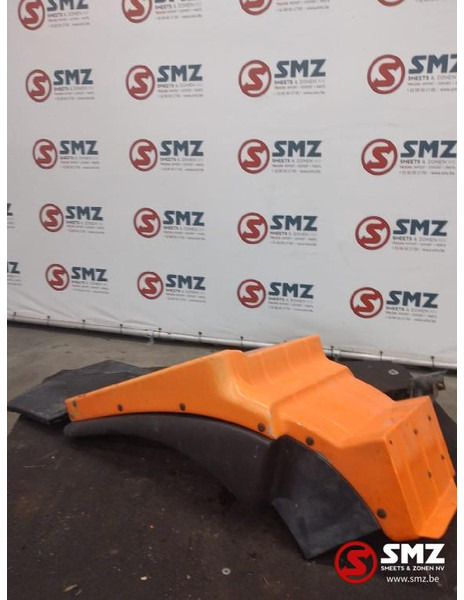 MAN Occ spatbord rechtsachter MAN - Karoserija i eksterijer za Kamion: slika 1 MAN Occ spatbord rechtsachter MAN - Karoserija i eksterijer za Kamion: slika 1