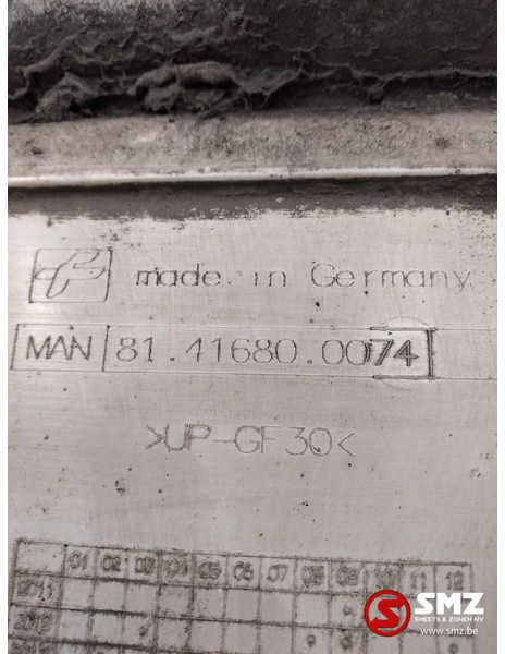 MAN Occ zijpaneel rechts MAN - Ram/ Šasija za Kamion: slika 3 MAN Occ zijpaneel rechts MAN - Ram/ Šasija za Kamion: slika 3