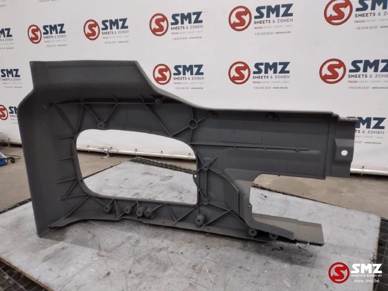 Mercedes-Benz Bumperhoek Mercedes Axor links - Ugao branika za Kamion: slika 2 Mercedes-Benz Bumperhoek Mercedes Axor links - Ugao branika za Kamion: slika 2