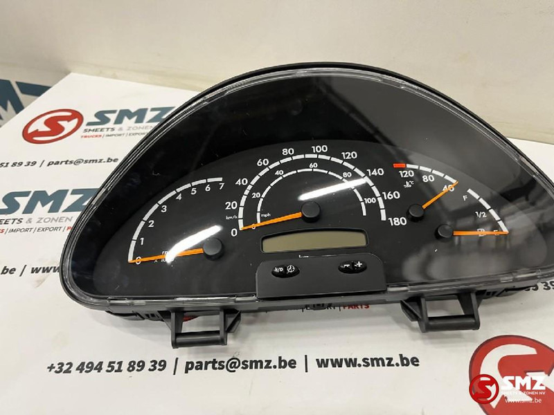 Mercedes-Benz Instrumentenpaneel mercedes sprinter W903 W904 - Komandna tabla za Kamion: slika 1 Mercedes-Benz Instrumentenpaneel mercedes sprinter W903 W904 - Komandna tabla za Kamion: slika 1