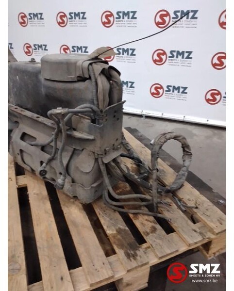 Mercedes-Benz Occ AdBlue tank Mercedes Atego 1218 A9704700815 - Obrada goriva/ Dostava goriva za Kamion: slika 3 Mercedes-Benz Occ AdBlue tank Mercedes Atego 1218 A9704700815 - Obrada goriva/ Dostava goriva za Kamion: slika 3