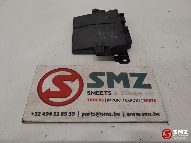 Mercedes-Benz Occ ECU linkerdeur regeleenheid Mercedes - Upravljačka jedinica za Kamion: slika 3 Mercedes-Benz Occ ECU linkerdeur regeleenheid Mercedes - Upravljačka jedinica za Kamion: slika 3