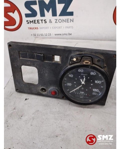 Mercedes-Benz Occ Instrumentenpaneel Mercedes - Komandna tabla za Kamion: slika 2 Mercedes-Benz Occ Instrumentenpaneel Mercedes - Komandna tabla za Kamion: slika 2