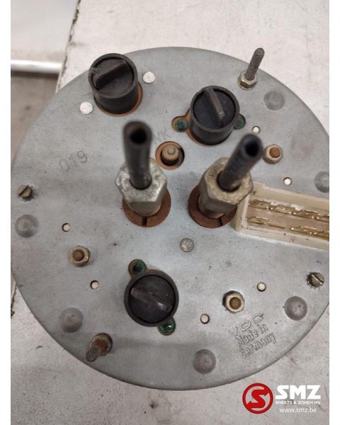 Mercedes-Benz Occ combimeter Mercedes LP608,709 - Komandna tabla za Kamion: slika 2 Mercedes-Benz Occ combimeter Mercedes LP608,709 - Komandna tabla za Kamion: slika 2