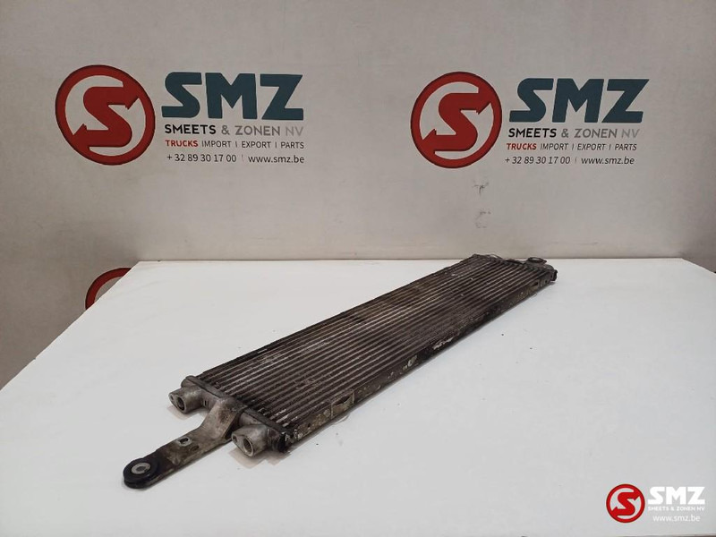 Mercedes-Benz Occ condenser Mercedes - Sistem za hlađenje za Kamion: slika 2 Mercedes-Benz Occ condenser Mercedes - Sistem za hlađenje za Kamion: slika 2