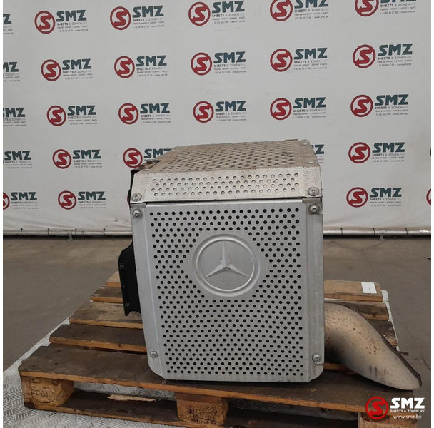 Mercedes-Benz Occ katalysator Euro 5 Mercedes - Katalizator za Kamion: slika 1 Mercedes-Benz Occ katalysator Euro 5 Mercedes - Katalizator za Kamion: slika 1