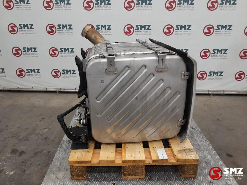 Mercedes-Benz Occ katalysator Euro 5 Mercedes - Katalizator za Kamion: slika 4 Mercedes-Benz Occ katalysator Euro 5 Mercedes - Katalizator za Kamion: slika 4