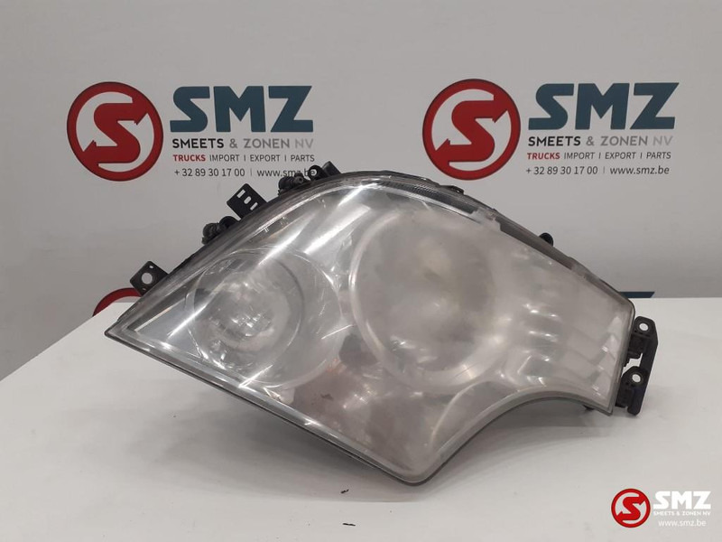 Mercedes-Benz Occ koplamp links Mercedes Actros MP4 - Prednja svetla za Kamion: slika 1 Mercedes-Benz Occ koplamp links Mercedes Actros MP4 - Prednja svetla za Kamion: slika 1