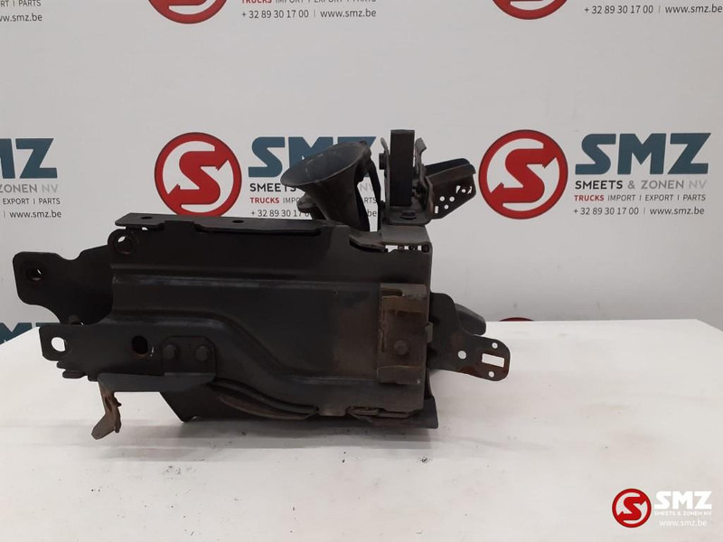 Mercedes-Benz Occ onderste tredebeugel links Mercedes - Ram/ Šasija za Kamion: slika 1 Mercedes-Benz Occ onderste tredebeugel links Mercedes - Ram/ Šasija za Kamion: slika 1