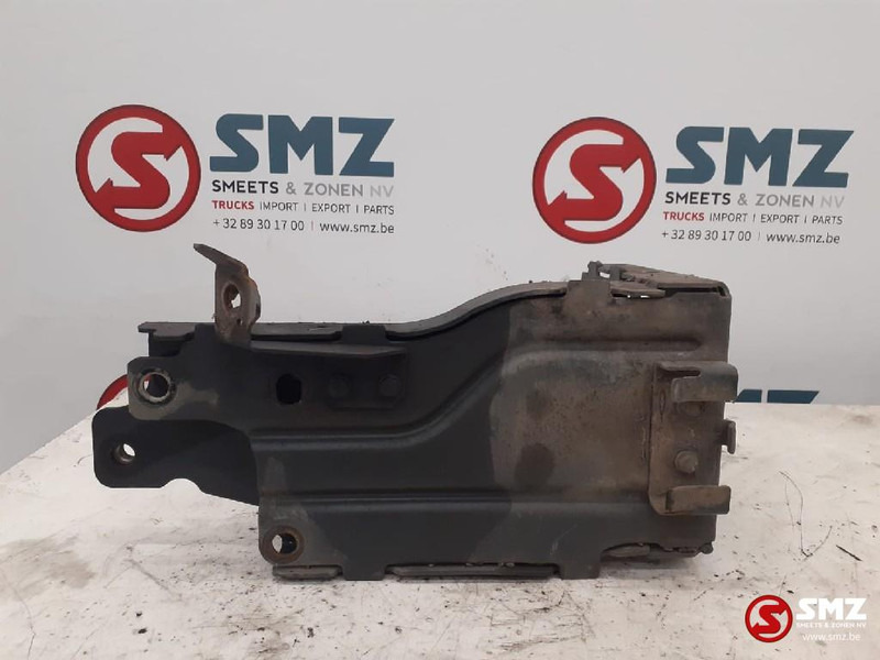 Mercedes-Benz Occ onderste tredebeugel rechts Mercedes - Ram/ Šasija za Kamion: slika 3 Mercedes-Benz Occ onderste tredebeugel rechts Mercedes - Ram/ Šasija za Kamion: slika 3