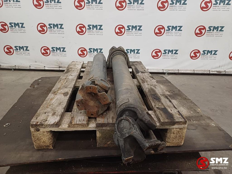 Mercedes-Benz Occ set cardanassen Mercedes - Polosovina za Kamion: slika 4 Mercedes-Benz Occ set cardanassen Mercedes - Polosovina za Kamion: slika 4