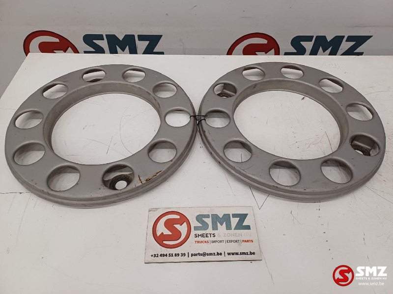 Mercedes-Benz Occ set open boutbescherming R22.5 Mercedes - Guma za Kamion: slika 1 Mercedes-Benz Occ set open boutbescherming R22.5 Mercedes - Guma za Kamion: slika 1