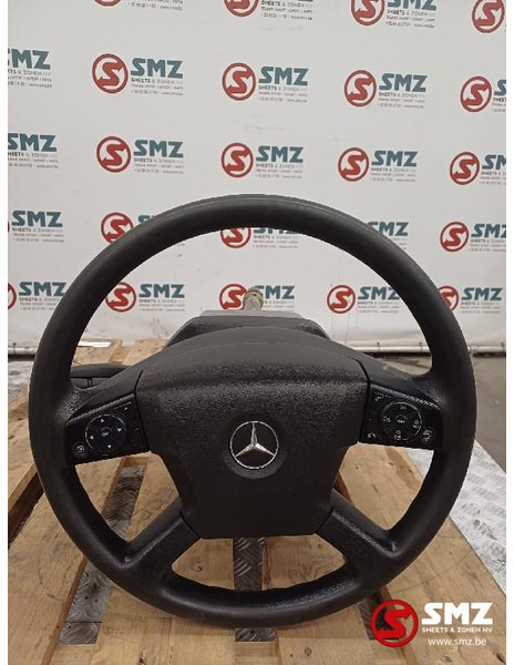 Mercedes-Benz Occ stuurwiel + stuurkolom + stuurkolomschakelaars - Upravljački sistem za Kamion: slika 1 Mercedes-Benz Occ stuurwiel + stuurkolom + stuurkolomschakelaars - Upravljački sistem za Kamion: slika 1