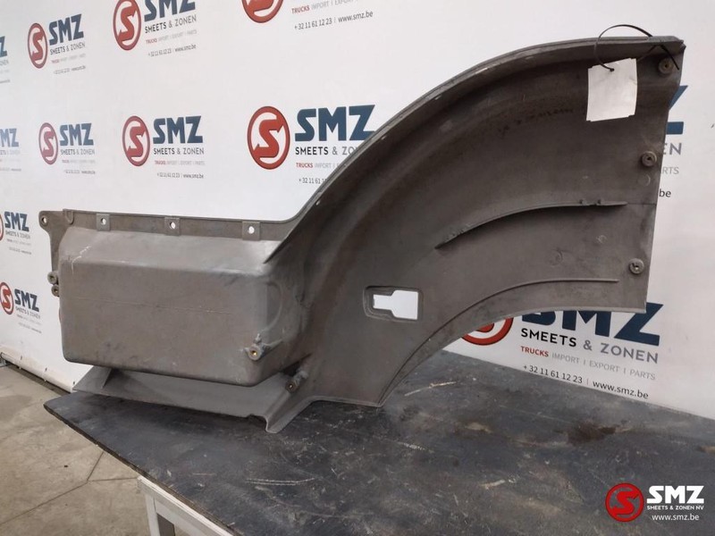 Mercedes-Benz Opstapbak/spatbord rechts mercedes atego/axor - Prag za Kamion: slika 2 Mercedes-Benz Opstapbak/spatbord rechts mercedes atego/axor - Prag za Kamion: slika 2