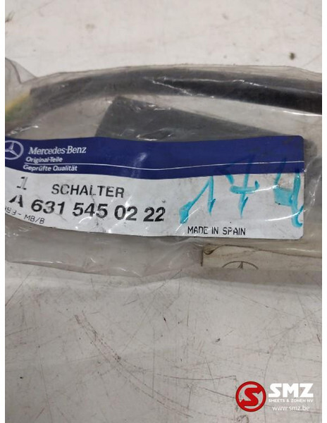 Mercedes-Benz Ruitenwisserschakelaar mercedes w631 a6315450222 - Brisač za Kamion: slika 2 Mercedes-Benz Ruitenwisserschakelaar mercedes w631 a6315450222 - Brisač za Kamion: slika 2