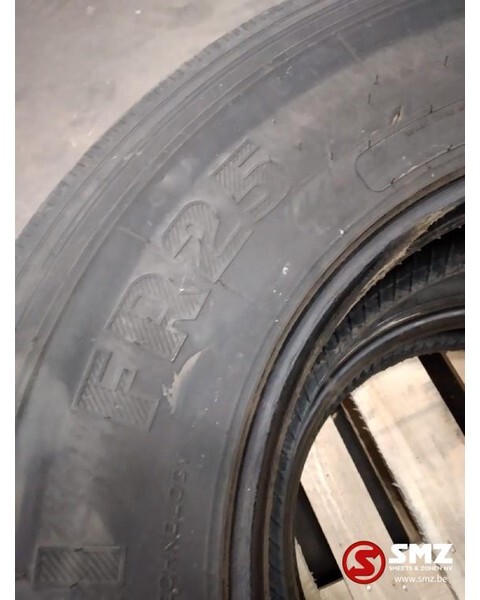 Pirelli Occ vrachtwagenband Pirelli FR25 315/80R22.5 - Guma za Kamion: slika 4 Pirelli Occ vrachtwagenband Pirelli FR25 315/80R22.5 - Guma za Kamion: slika 4
