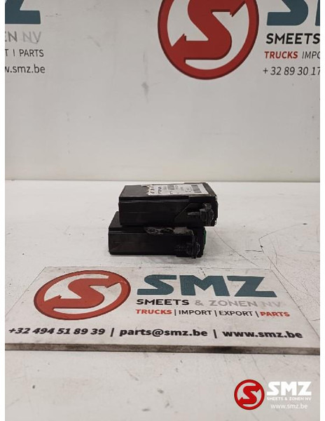 Renault Occ ECU FMS + versnellingskiezer regeleenheid Rena - Upravljačka jedinica za Kamion: slika 3 Renault Occ ECU FMS + versnellingskiezer regeleenheid Rena - Upravljačka jedinica za Kamion: slika 3
