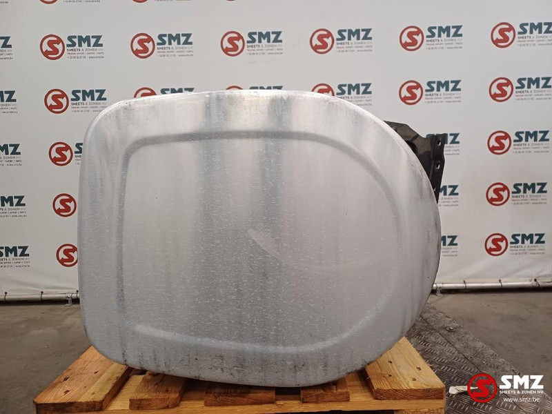 Renault Occ brandstoftank met steunen 415L Renault - Rezervoar za gorivo za Kamion: slika 3 Renault Occ brandstoftank met steunen 415L Renault - Rezervoar za gorivo za Kamion: slika 3