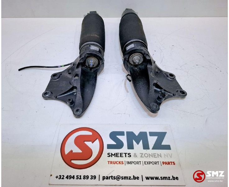 Renault Occ set cabineschokdempers L/R Renault - Amortizeri za Kamion: slika 2 Renault Occ set cabineschokdempers L/R Renault - Amortizeri za Kamion: slika 2