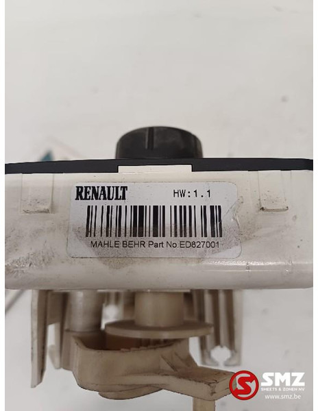 Renault Occ verwarmingsbediening Renault - Kabina i enterijer za Kamion: slika 5 Renault Occ verwarmingsbediening Renault - Kabina i enterijer za Kamion: slika 5