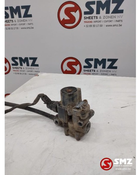 Mercedes-Benz Occ ABS Magneetmodulatorklep Mercedes Atego 472195 - Rezervni deo za Kamion: slika 1 Mercedes-Benz Occ ABS Magneetmodulatorklep Mercedes Atego 472195 - Rezervni deo za Kamion: slika 1