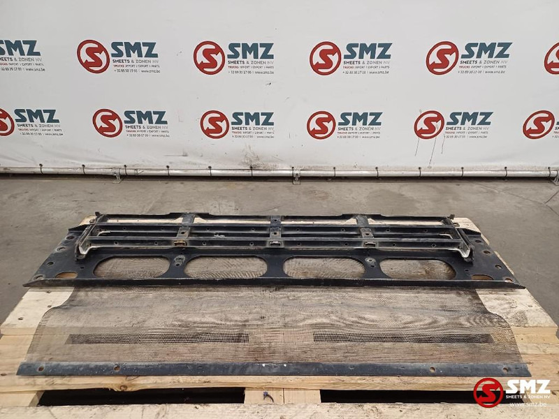 Volvo Occ binnenframe radiatorgrille Volvo - Rešetka za Kamion: slika 1 Volvo Occ binnenframe radiatorgrille Volvo - Rešetka za Kamion: slika 1