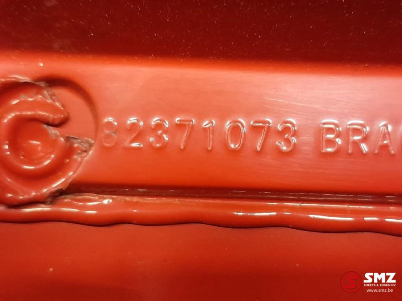 Volvo Occ cabinespoiler links Volvo - Aerodinamika/ Spojler za Kamion: slika 5 Volvo Occ cabinespoiler links Volvo - Aerodinamika/ Spojler za Kamion: slika 5