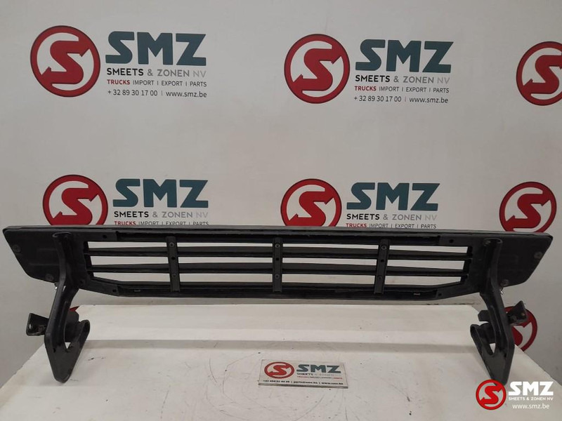 Volvo Occ onderste traptrede grille Volvo - Rešetka za Kamion: slika 2 Volvo Occ onderste traptrede grille Volvo - Rešetka za Kamion: slika 2