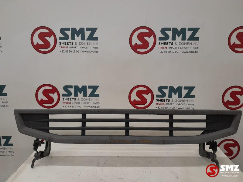 Volvo Occ onderste traptrede grille Volvo - Rešetka za Kamion: slika 1 Volvo Occ onderste traptrede grille Volvo - Rešetka za Kamion: slika 1