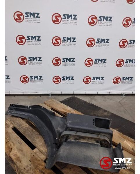 Volvo Occ opstapbak links Volvo FM 20529638 20529478 - Kabina i enterijer za Kamion: slika 2 Volvo Occ opstapbak links Volvo FM 20529638 20529478 - Kabina i enterijer za Kamion: slika 2