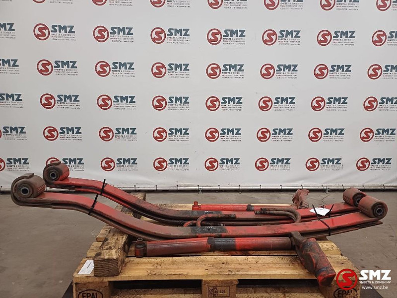 Volvo Occ set voorste bladveren met schokdempers en beug - Čelična suspenzija za Kamion: slika 1 Volvo Occ set voorste bladveren met schokdempers en beug - Čelična suspenzija za Kamion: slika 1