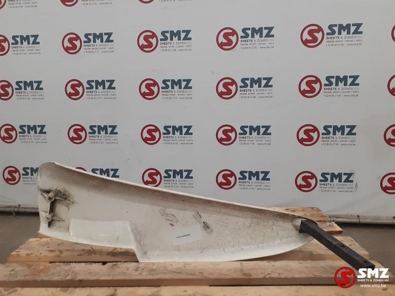 Volvo Occ zijdakspoiler rechts Volvo - Aerodinamika/ Spojler za Kamion: slika 2 Volvo Occ zijdakspoiler rechts Volvo - Aerodinamika/ Spojler za Kamion: slika 2