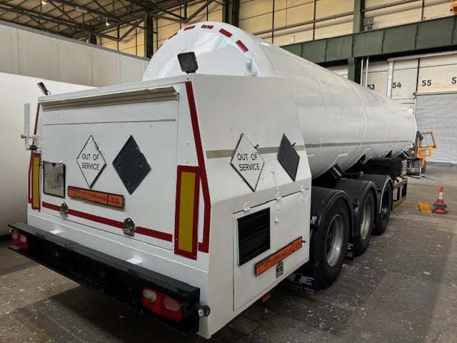 CRYOLOR gas tank semi trailer cryogenic for nitrogen, argon, oxygen, LIN, LOX, LAR. - Poluprikolica cisterna: slika 3 CRYOLOR gas tank semi trailer cryogenic for nitrogen, argon, oxygen, LIN, LOX, LAR. - Poluprikolica cisterna: slika 3