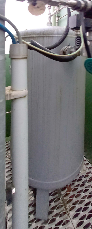 Poluprikolica cisterna Messer Griesheim Gas tank semi-trailer used for LNG/CNG mobile filling station Methan Gas Cryogenic: slika 14 Poluprikolica cisterna Messer Griesheim Gas tank semi-trailer used for LNG/CNG mobile filling station Methan Gas Cryogenic: slika 14