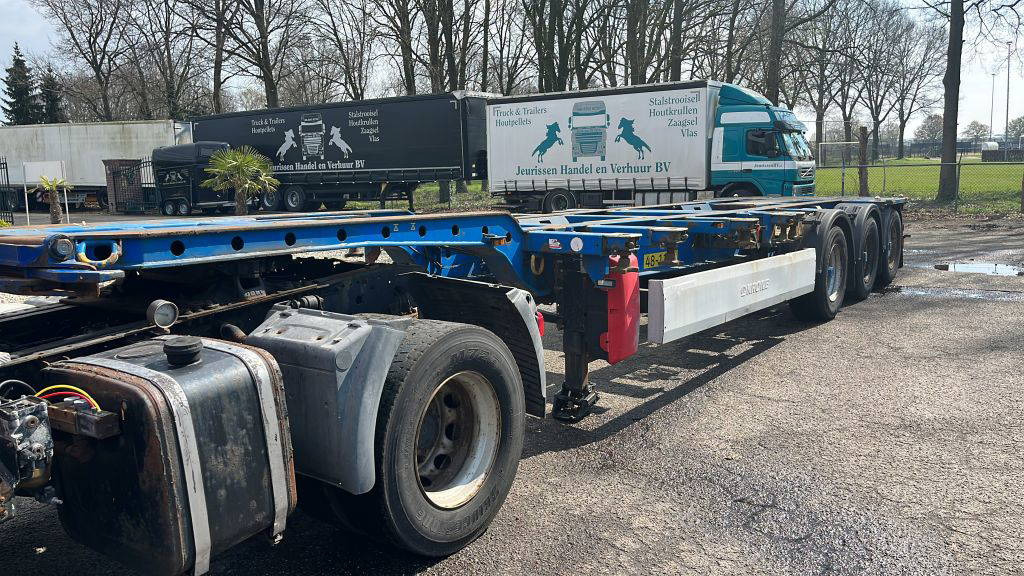 Krone 40FT HC, Voor en achter-uitschuifbaar, BPW 3 stuks - Poluprikolica za prevoz kontejnera/ Poluprikolica sa promenjivim sandukom: slika 1 Krone 40FT HC, Voor en achter-uitschuifbaar, BPW 3 stuks - Poluprikolica za prevoz kontejnera/ Poluprikolica sa promenjivim sandukom: slika 1