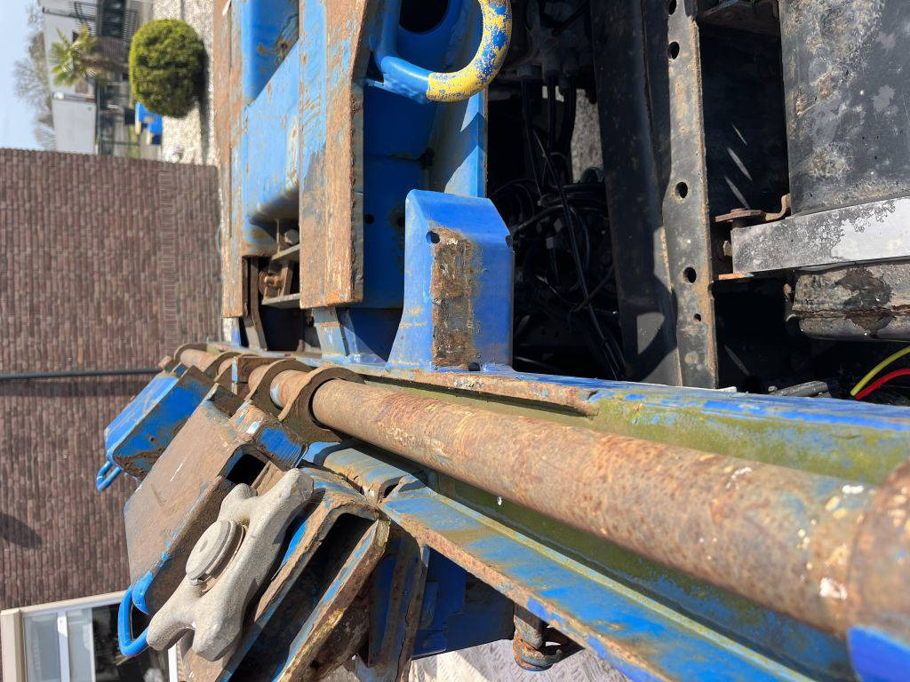 Krone 40FT HC, Voor en achter-uitschuifbaar, BPW 3 stuks - Poluprikolica za prevoz kontejnera/ Poluprikolica sa promenjivim sandukom: slika 5 Krone 40FT HC, Voor en achter-uitschuifbaar, BPW 3 stuks - Poluprikolica za prevoz kontejnera/ Poluprikolica sa promenjivim sandukom: slika 5