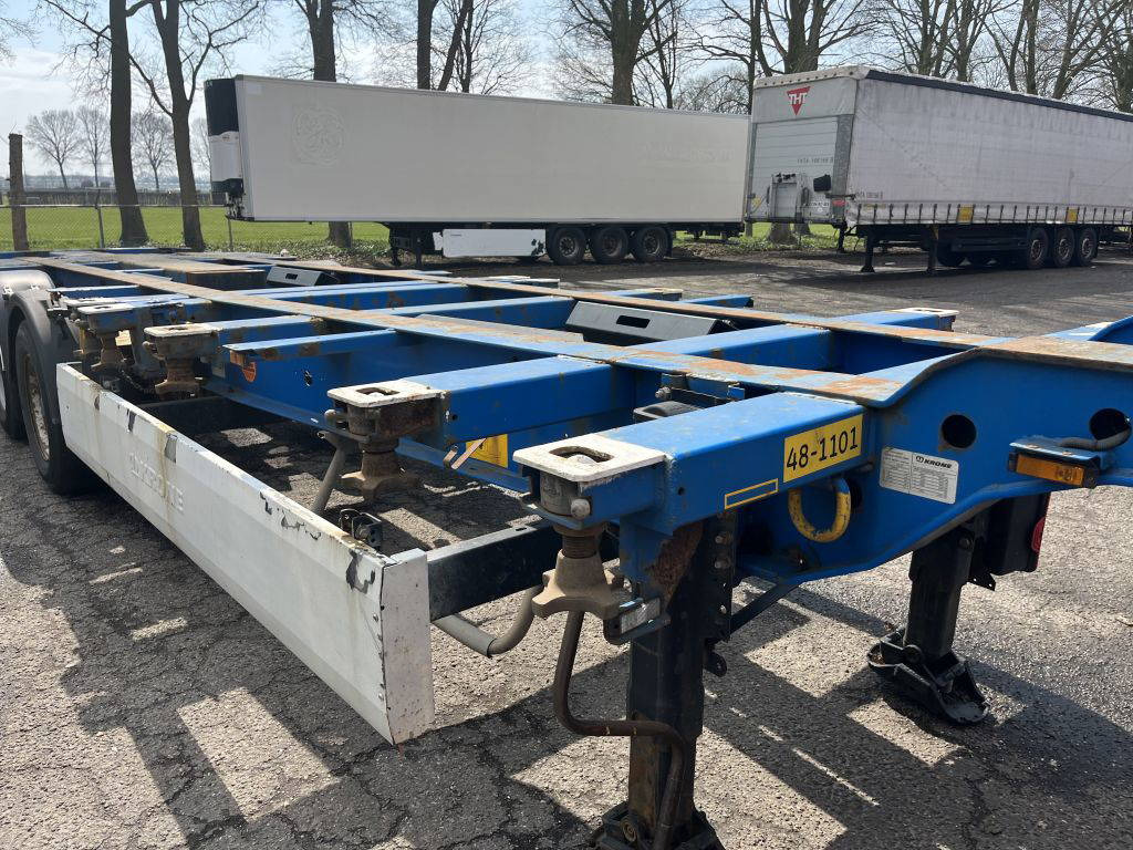 Krone 40FT HC, Voor en achter-uitschuifbaar, BPW 3 stuks - Poluprikolica za prevoz kontejnera/ Poluprikolica sa promenjivim sandukom: slika 2 Krone 40FT HC, Voor en achter-uitschuifbaar, BPW 3 stuks - Poluprikolica za prevoz kontejnera/ Poluprikolica sa promenjivim sandukom: slika 2
