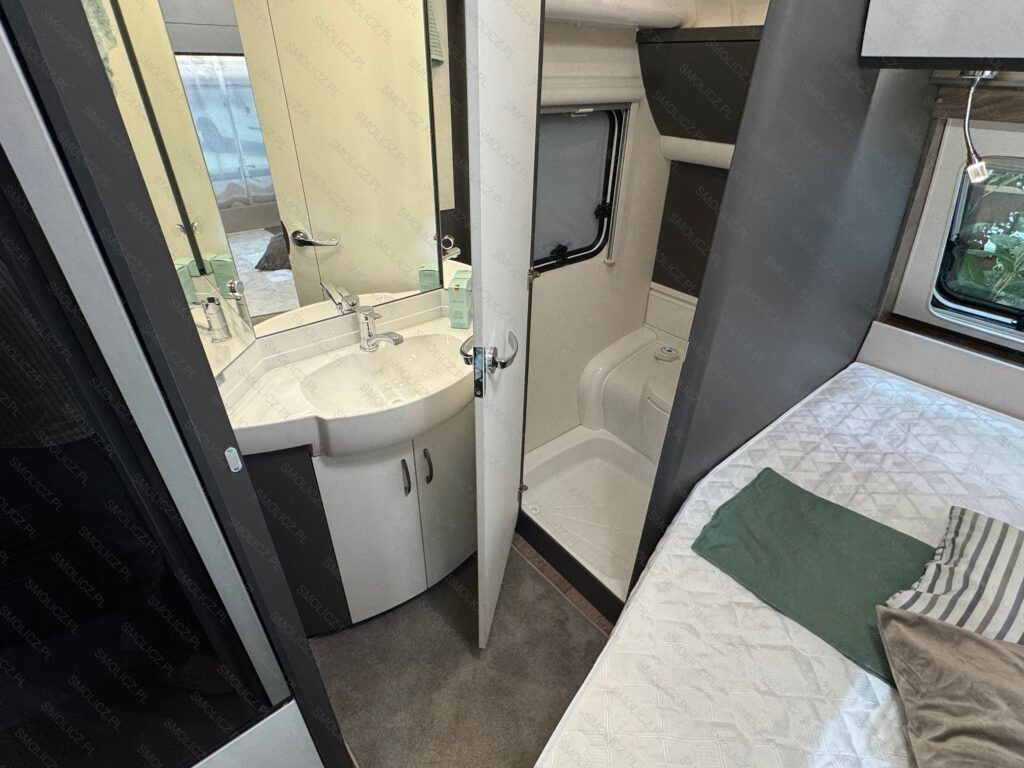 EXCELLENT EDITION 460 UFe - Kamp prikolica: slika 5 EXCELLENT EDITION 460 UFe - Kamp prikolica: slika 5