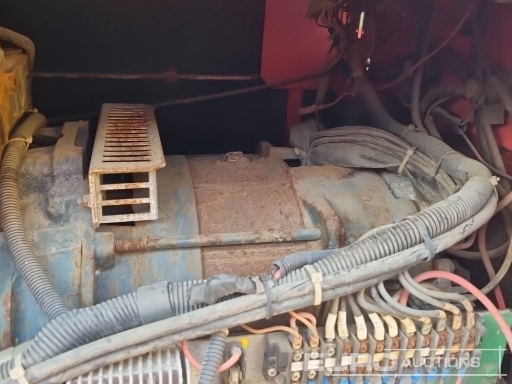 Set generatora 110Volt Generator/Welder, 3 Cylinder Engine (2 of), 230Volt Generator/Welder, Engine: slika 16 Set generatora 110Volt Generator/Welder, 3 Cylinder Engine (2 of), 230Volt Generator/Welder, Engine: slika 16