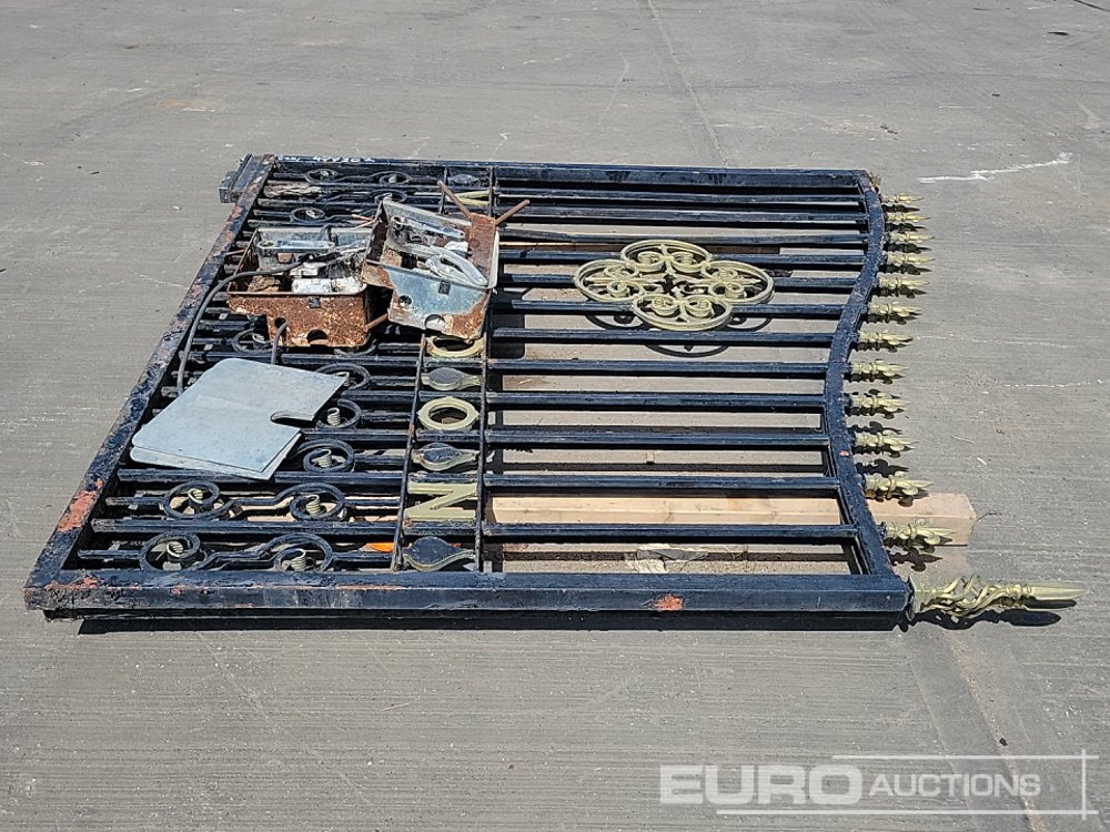 16' Electric Gates - Građevinska oprema: slika 2 16' Electric Gates - Građevinska oprema: slika 2