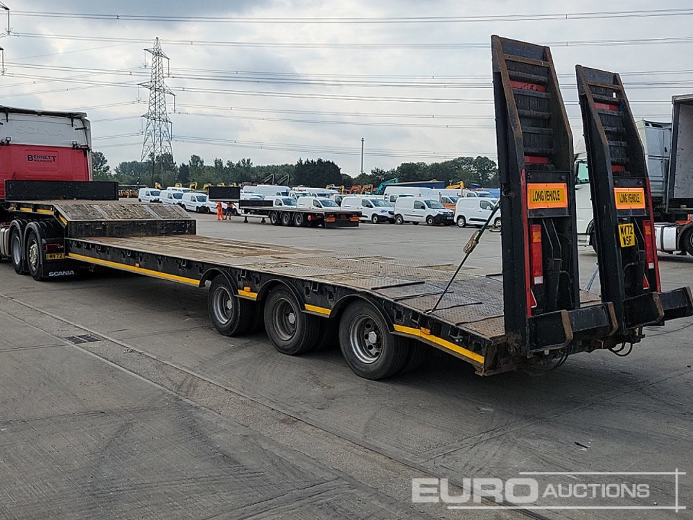 2001 Dennison Trailers Tri Axle Step Frame Low Loader, Hydraulic Ramps, Out Riggers - Niska poluprikolica za prevoz: slika 3 2001 Dennison Trailers Tri Axle Step Frame Low Loader, Hydraulic Ramps, Out Riggers - Niska poluprikolica za prevoz: slika 3