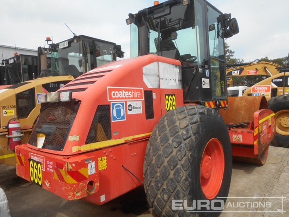 2011 CAT CS533XT Single Drum Vibrating Roller, A/C - Valjak: slika 4 2011 CAT CS533XT Single Drum Vibrating Roller, A/C - Valjak: slika 4