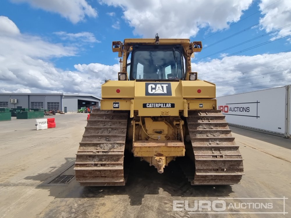 2011 CAT D6T - Buldožer: slika 4 2011 CAT D6T - Buldožer: slika 4