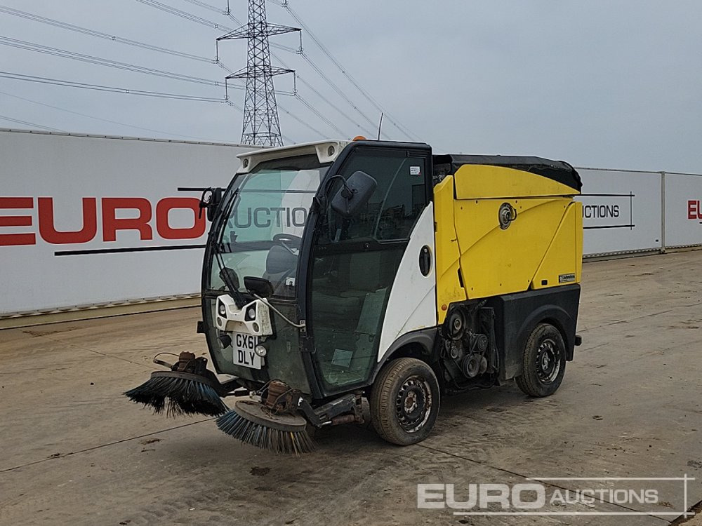 2011 Johnston 4x2 Road Sweeper, Reverse Camera, Automatic Gearbox - Autočistilica: slika 1 2011 Johnston 4x2 Road Sweeper, Reverse Camera, Automatic Gearbox - Autočistilica: slika 1