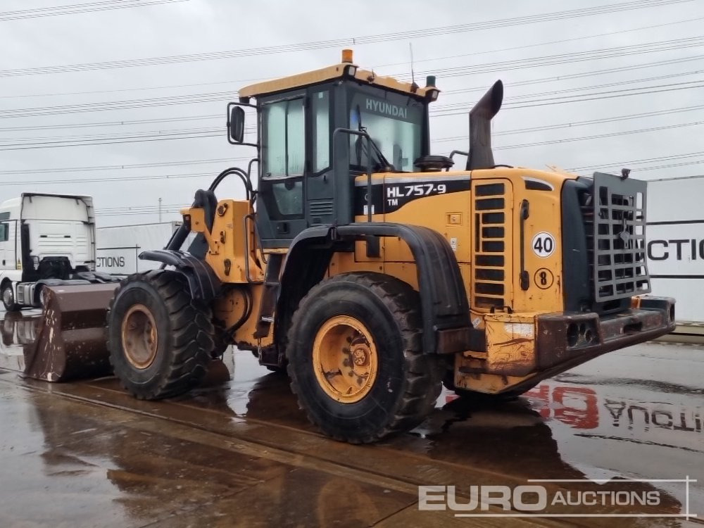 2012 Hyundai HL757TM-9 - Utovarivač točkaš: slika 3 2012 Hyundai HL757TM-9 - Utovarivač točkaš: slika 3