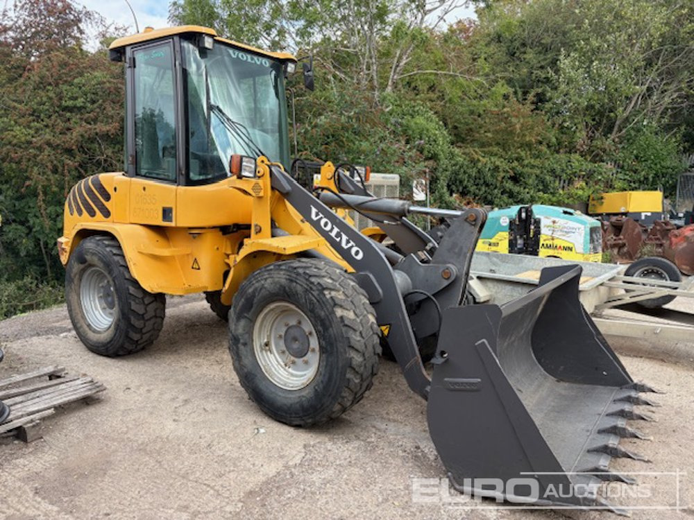 2012 Volvo L30B-Z/X - Utovarivač točkaš: slika 4 2012 Volvo L30B-Z/X - Utovarivač točkaš: slika 4